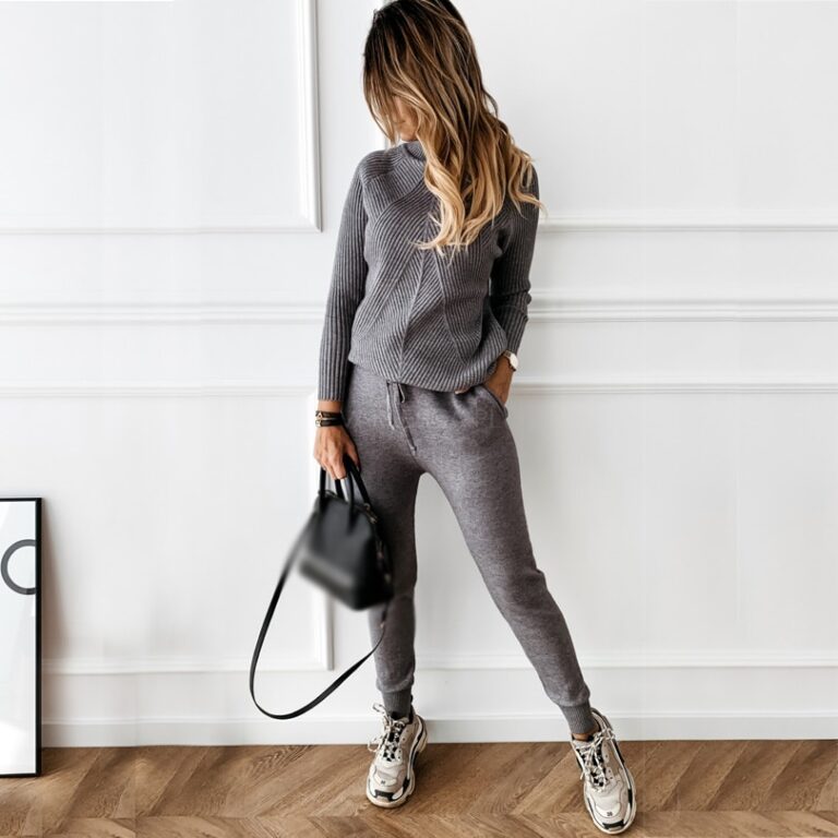 winter tracksuit womens